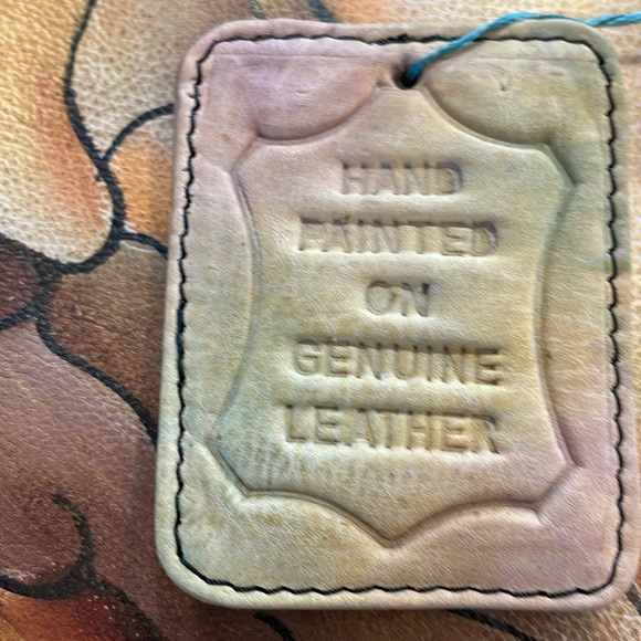 Unique Genuine Leather Bag - Picture 4 of 5